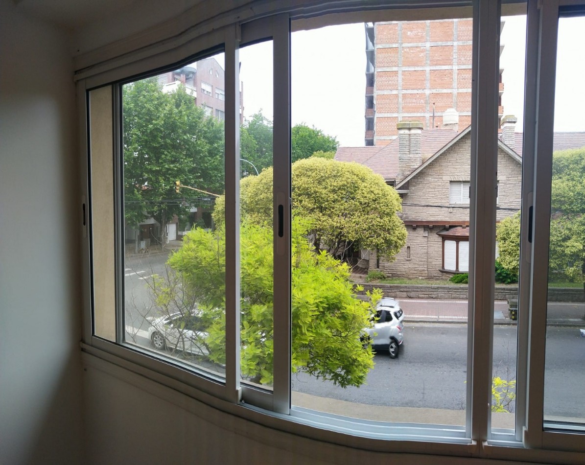 ALQUILER OFICINA COMERCIAL - Plaza Mitre - Mar del Plata